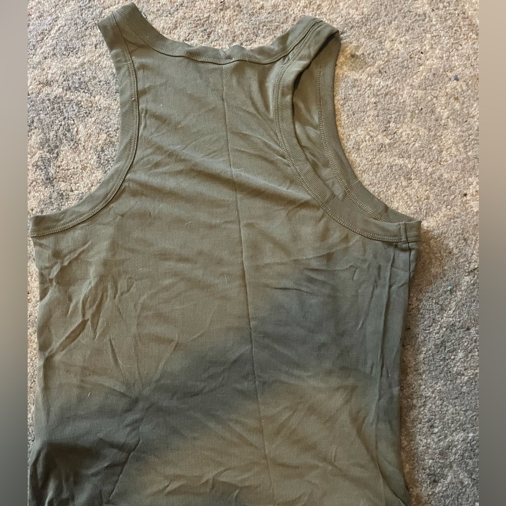 Good American Ribbed Tank - Picture 4 of 6